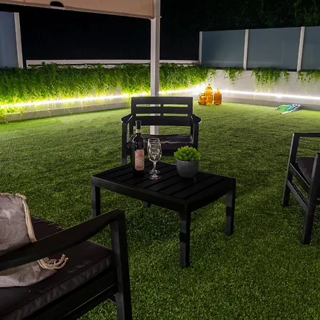 Enjoy Living 住宿加早餐酒店 4*