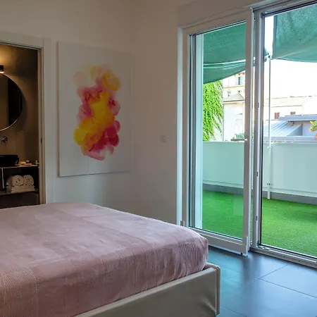 Enjoy Living Alojamento de Acomodação e Pequeno-almoço Pescara